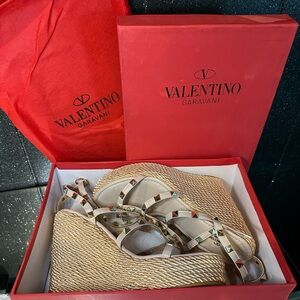 Valentino garabato shoes new